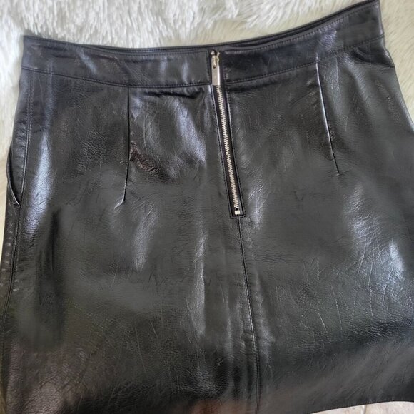 LDYP Wear Black Faux Leather A-Line Mini Skirt High Waist -M - Picture 2 of 8